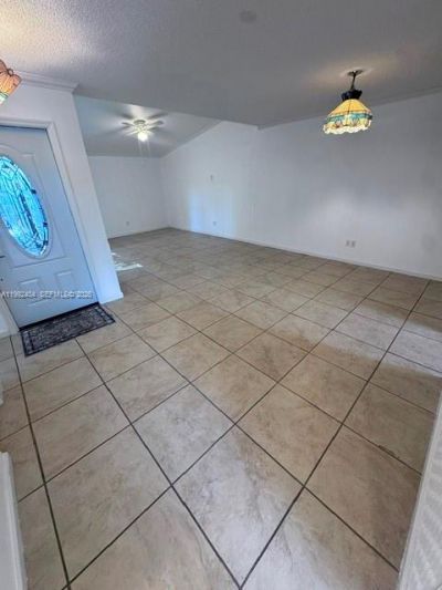 6713 SW 112th Ct, Miami, FL 33173 Photo