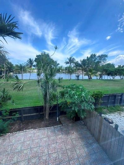 6713 SW 112th Ct, Miami, FL 33173 Photo