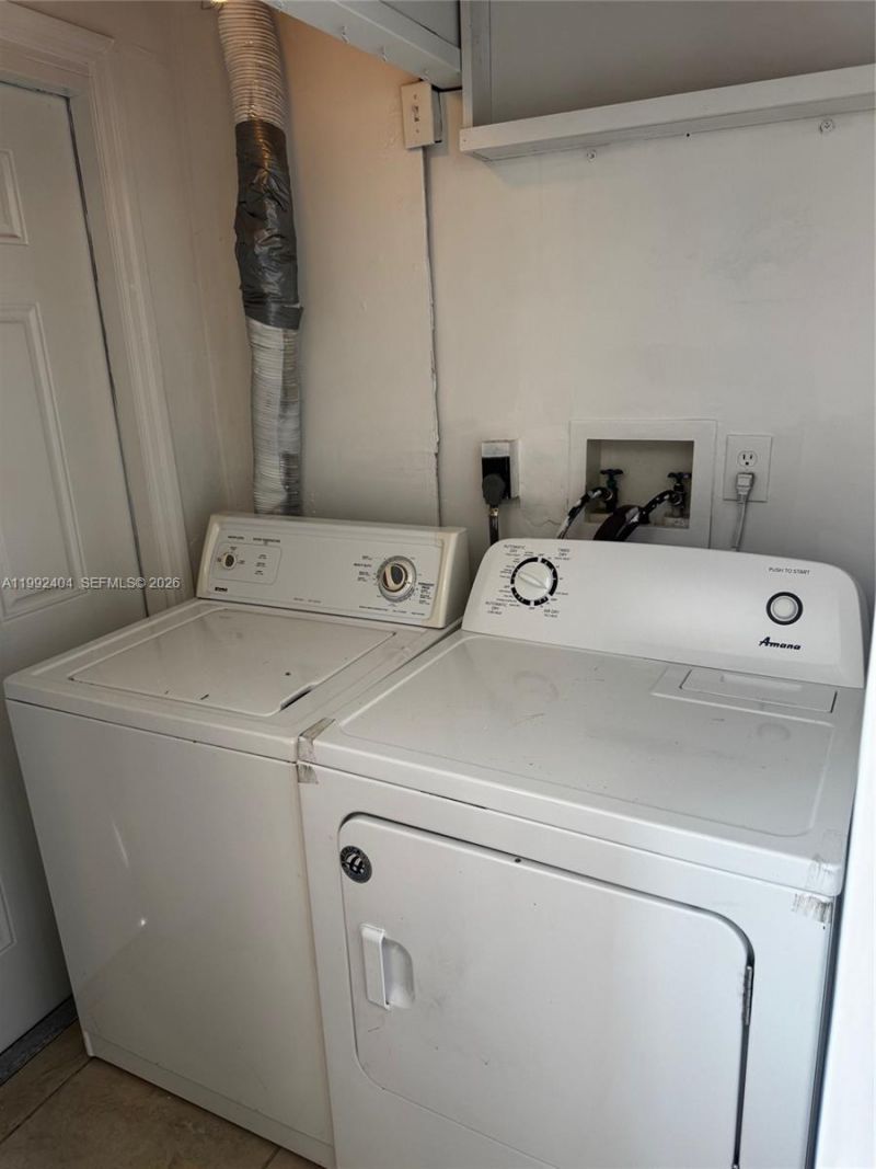 6713 SW 112th Ct, Miami, FL 33173 Photo