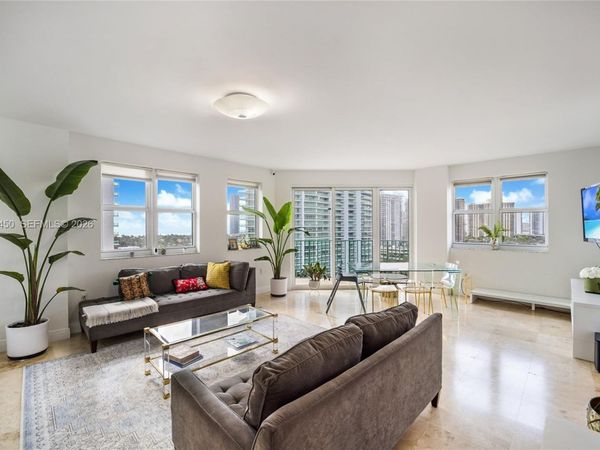 20000 E Country Club Dr , Unit 1211, Aventura, FL 33180