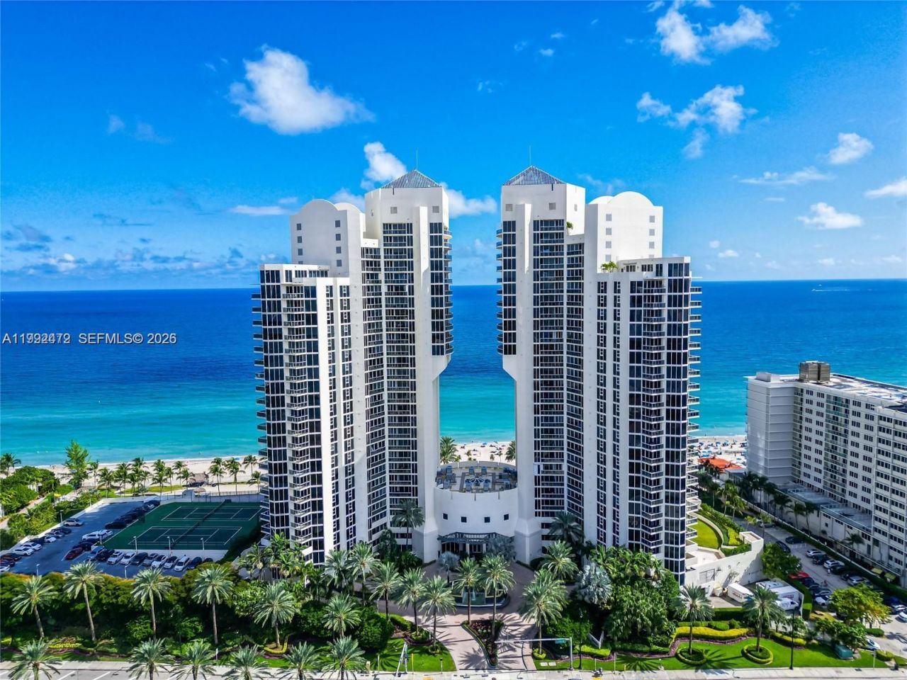 19333 Collins Ave, Unit 304, Sunny Isles Beach, FL 33160 Photo