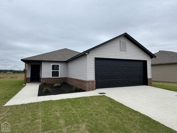 5312 Orchard Pass, Jonesboro, AR 72404