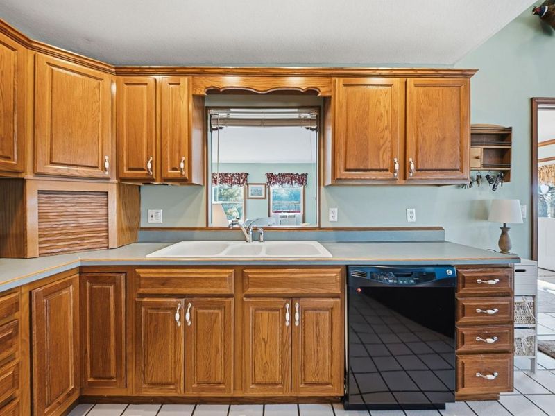 4955 E Wohlers Avenue, Marblehead, OH 43440 Photo 12