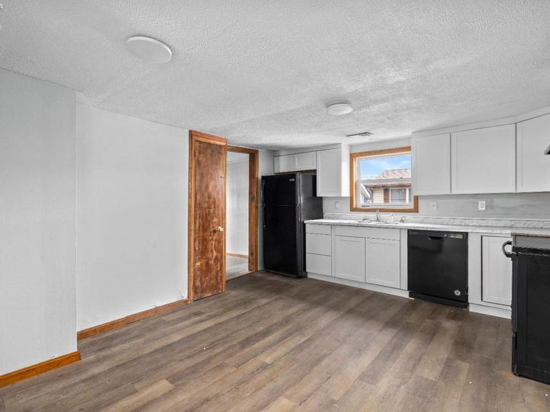 214 Linden Street, Port Clinton, OH 43452 Photo 6