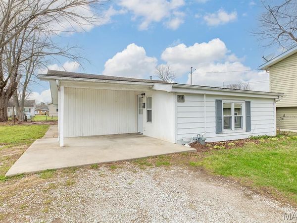 518 B Street , Bethalto, IL 62010