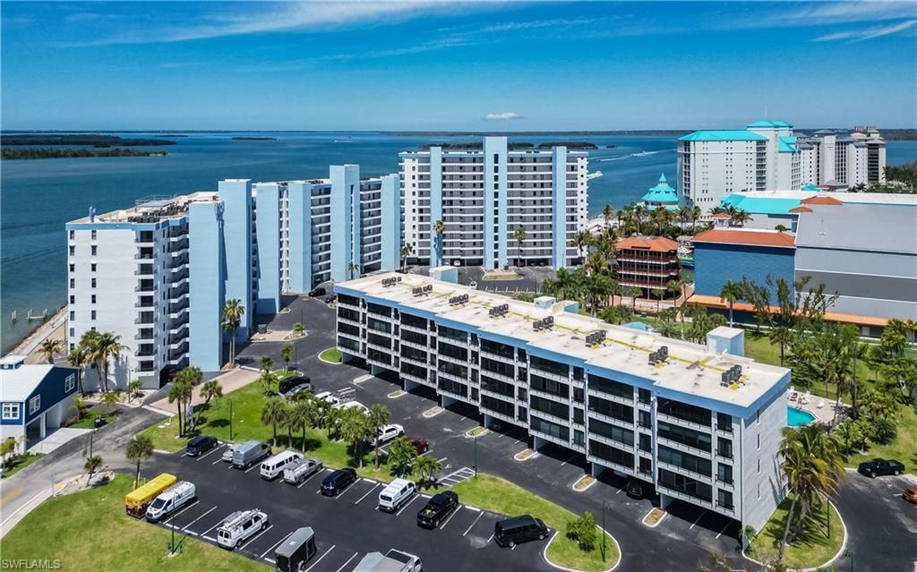 15031 Punta Rassa Rd, Unit 403, Fort Myers, FL 33908 Photo