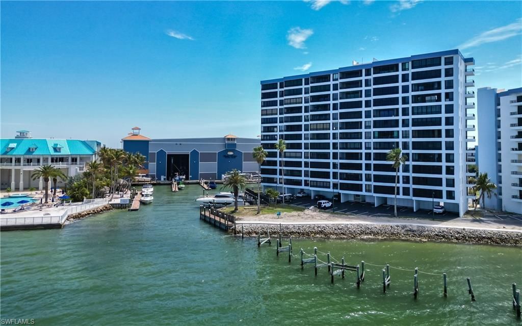 15031 Punta Rassa Rd, Unit 403, Fort Myers, FL 33908 Photo
