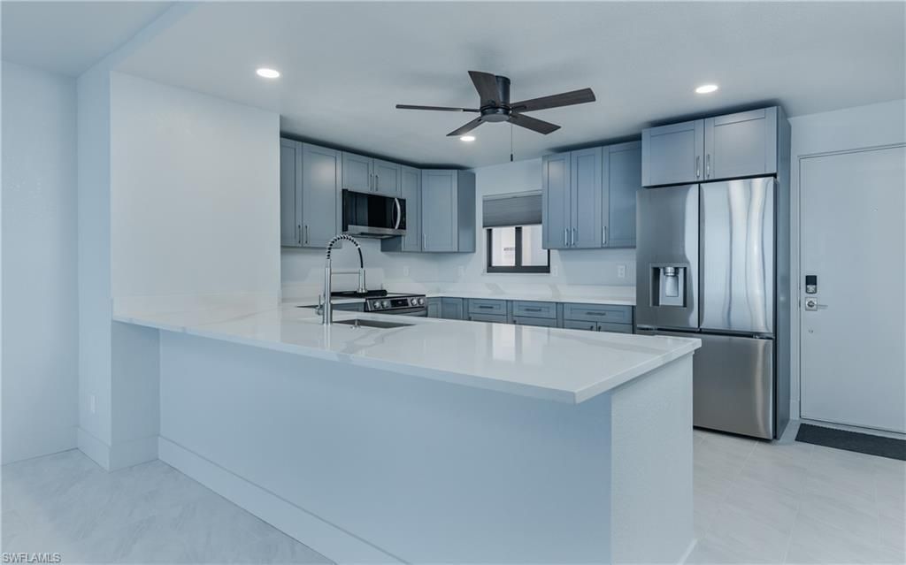 15031 Punta Rassa Rd, Unit 403, Fort Myers, FL 33908 Photo