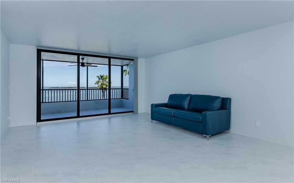 15031 Punta Rassa Rd, Unit 403, Fort Myers, FL 33908 Photo