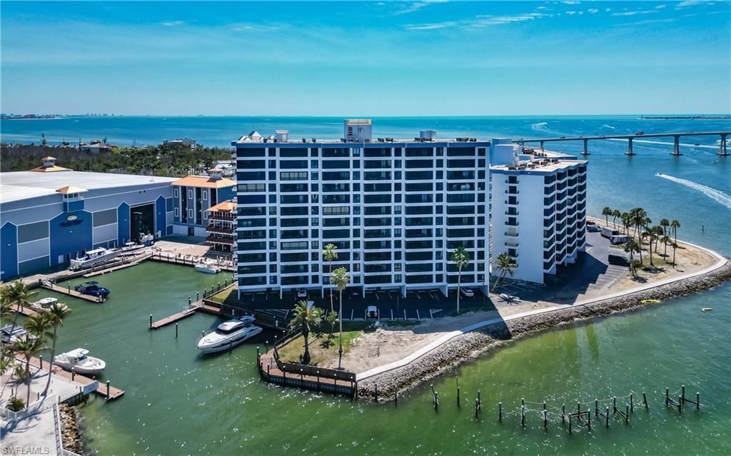15031 Punta Rassa Rd, Unit 403, Fort Myers, FL 33908 Photo