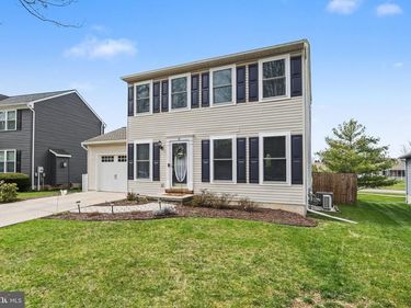 19 STAYMAN WAY, LITTLESTOWN, PA 17340