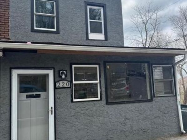 220 NEW STREET , COATESVILLE, PA 19320