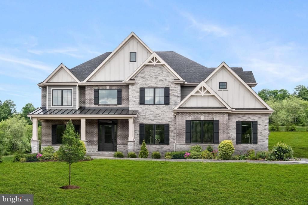 510 NEWCOMEN RD, EXTON, PA 19341
