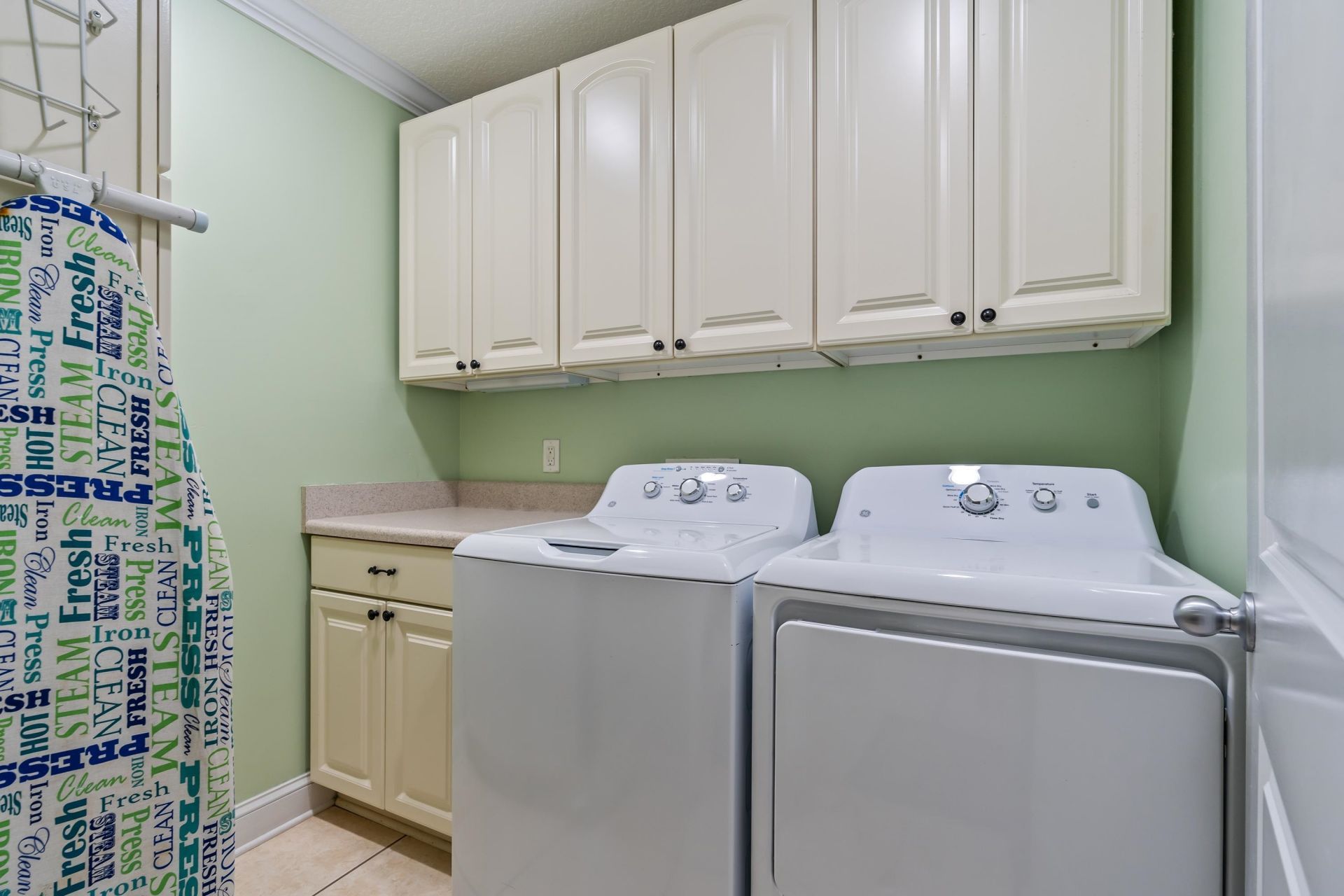 601 N Waccamaw Dr.  Photo 22