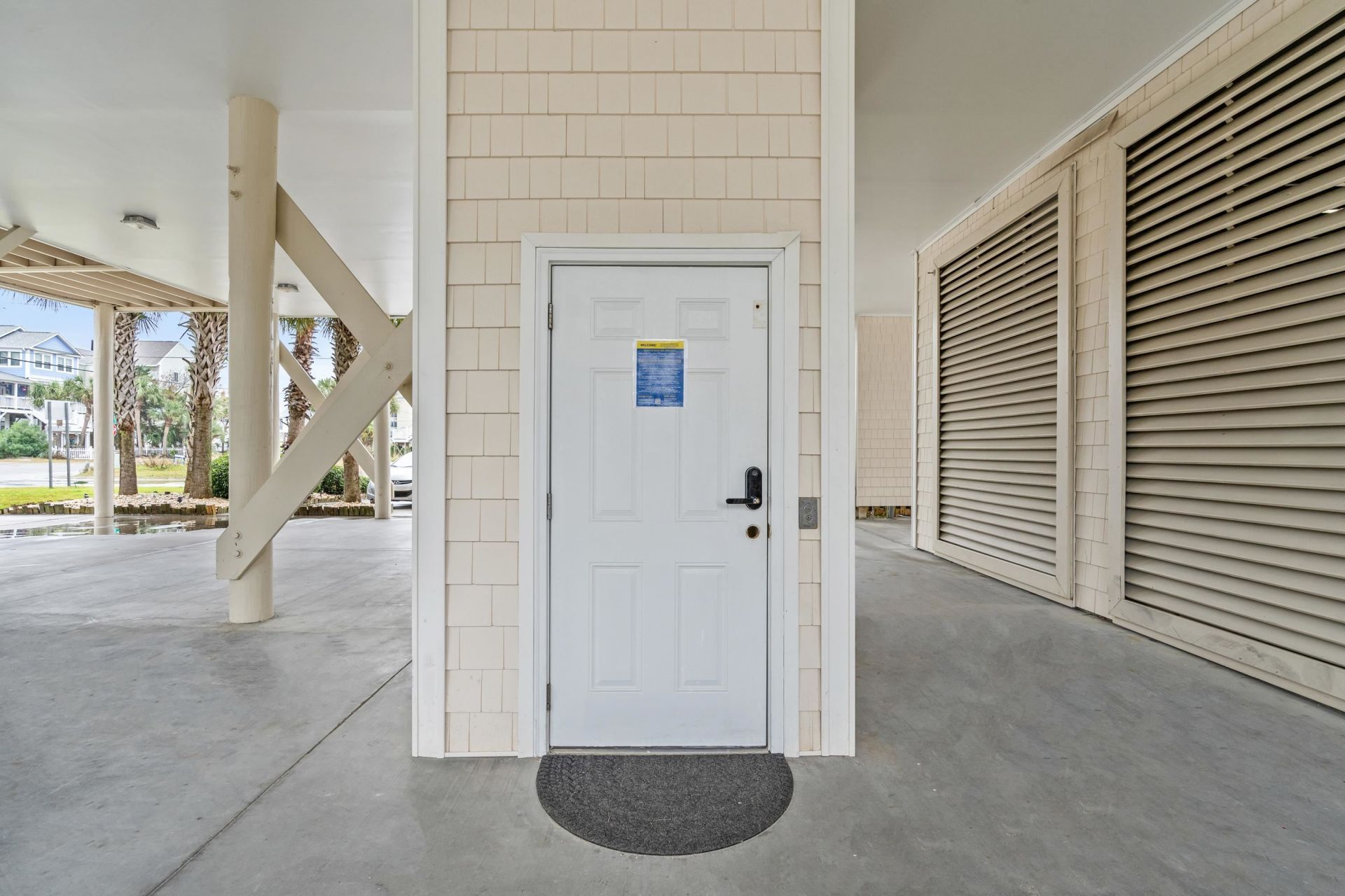 601 N Waccamaw Dr.  Photo 32