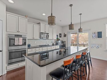 6031 Kentworth Drive, Holly Springs, NC 27540