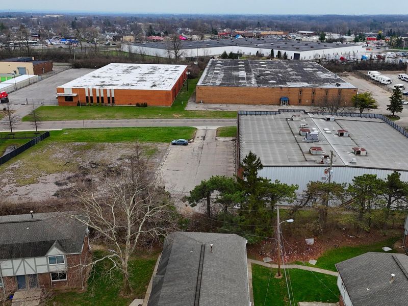 511 Industrial Mile Road , Columbus, OH 43228 Photo 11