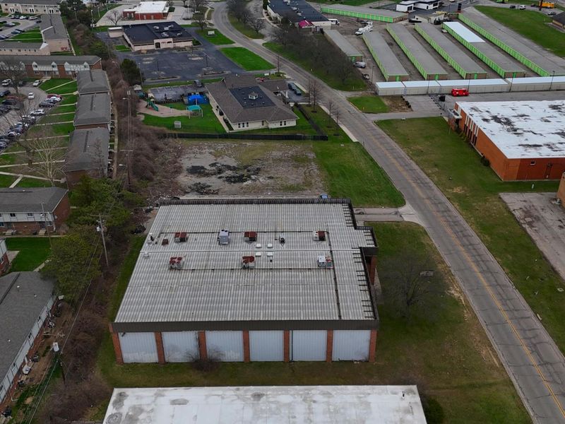 511 Industrial Mile Road , Columbus, OH 43228 Photo 15