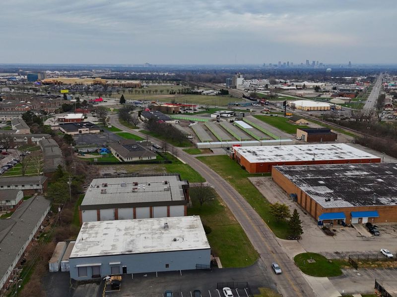 511 Industrial Mile Road , Columbus, OH 43228 Photo 21