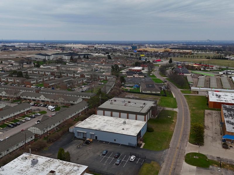 511 Industrial Mile Road , Columbus, OH 43228 Photo 22