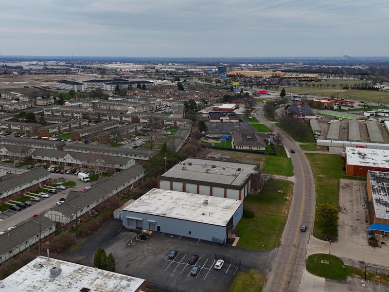 511 Industrial Mile Road , Columbus, OH 43228 Photo 23
