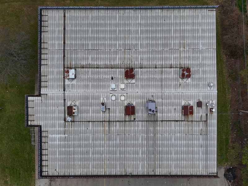 511 Industrial Mile Road , Columbus, OH 43228 Photo 8