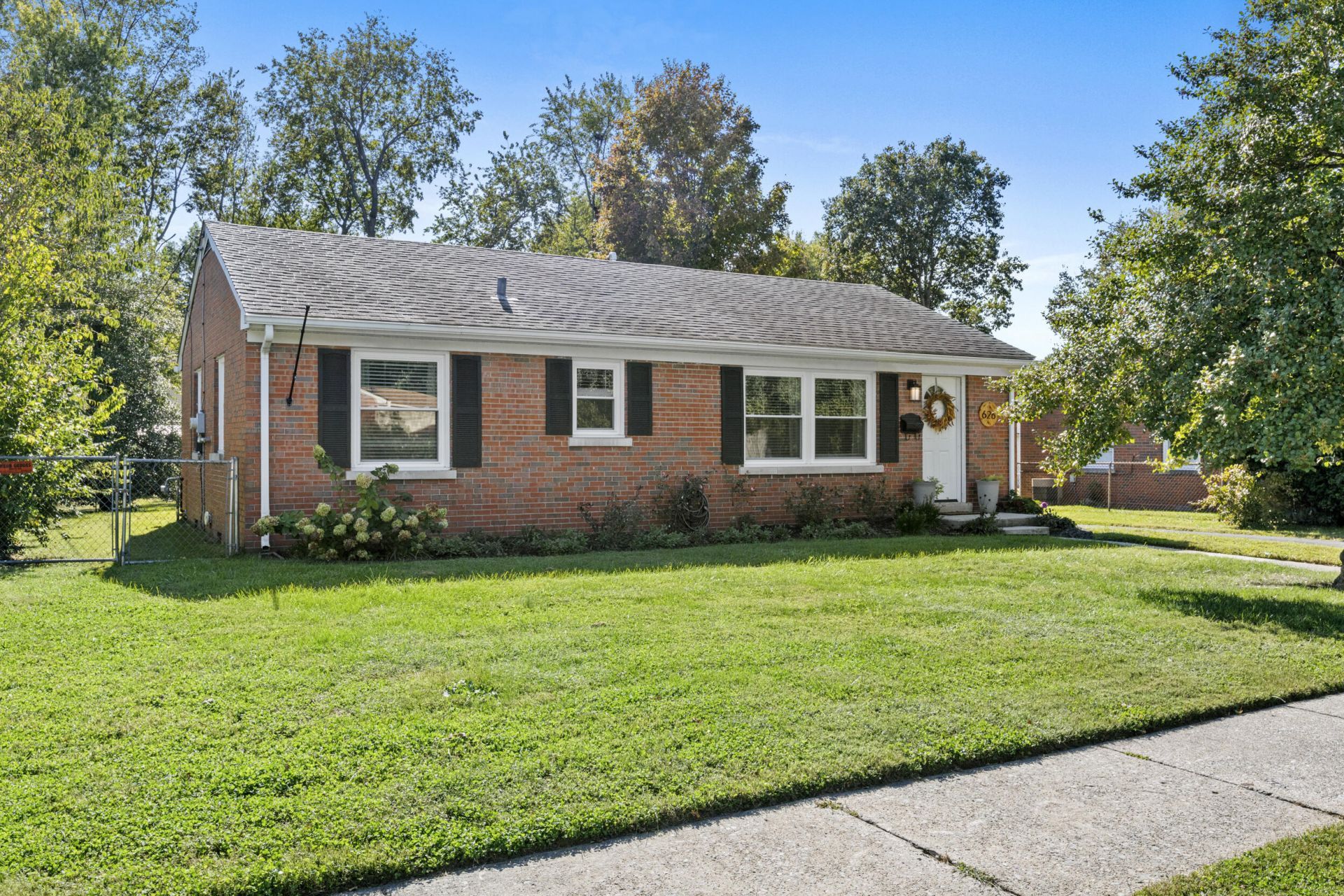 626 Nakomi Drive, Lexington, KY 40503 Main Photo