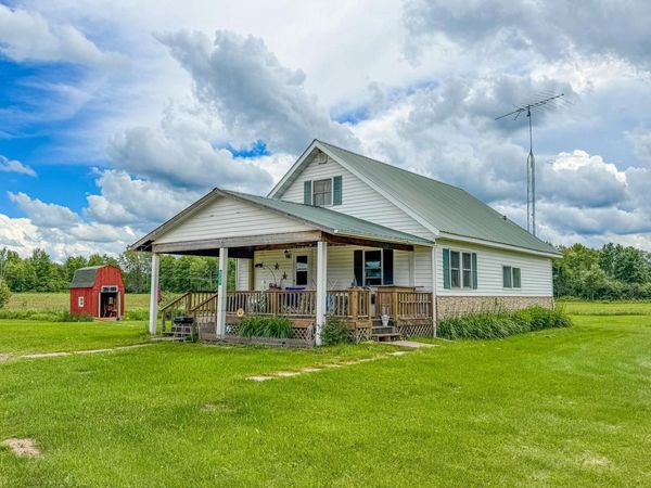 W5300 CTH A, Prentice, WI 54556
