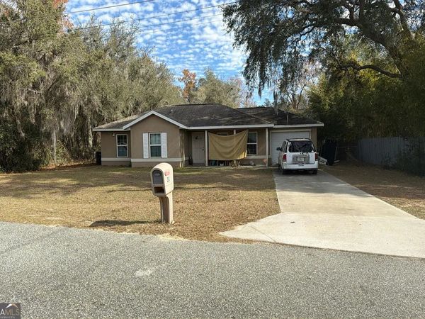 31 Oak Circle, Ocala, FL 34472