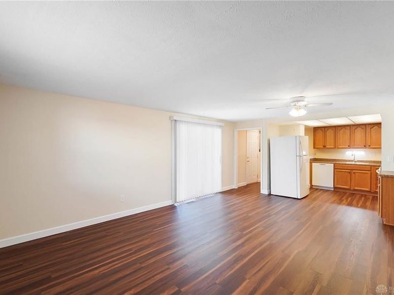 5740 Pennywell Drive, Dayton, OH 45424 Photo 12