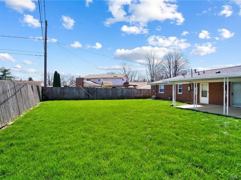 5740 Pennywell Drive, Dayton, OH 45424 Photo 35