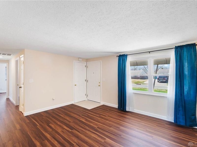 5740 Pennywell Drive, Dayton, OH 45424 Photo 5