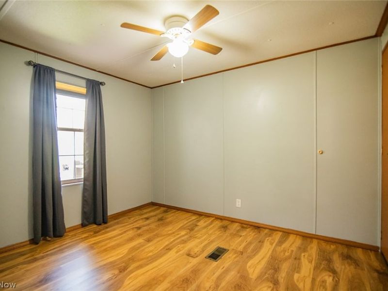 13533 Emerson Avenue, Williamstown, WV 26187 Photo 28