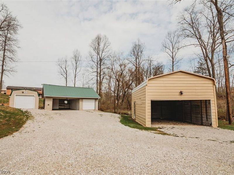 13533 Emerson Avenue, Williamstown, WV 26187 Photo 33