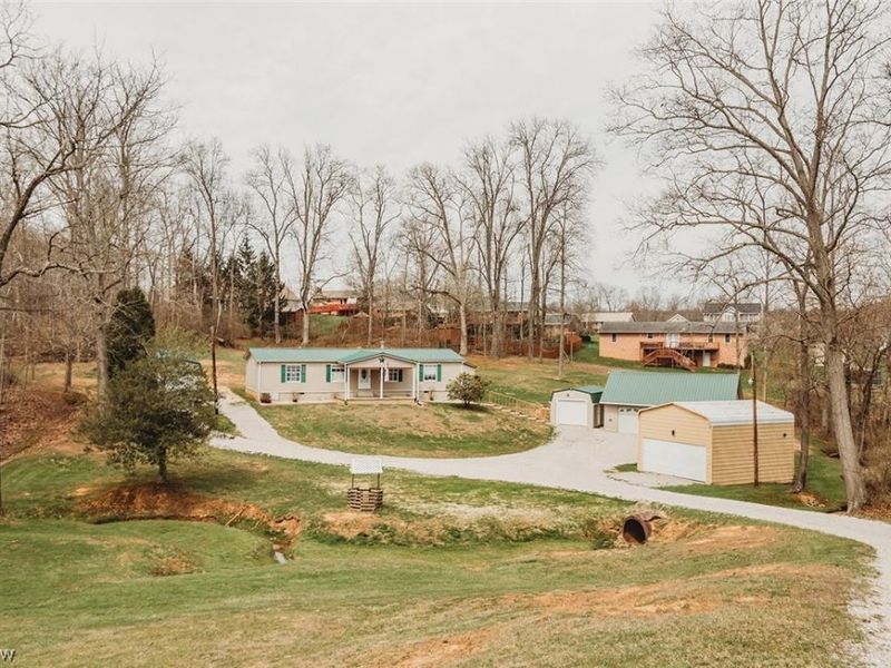 13533 Emerson Avenue, Williamstown, WV 26187 Photo 37