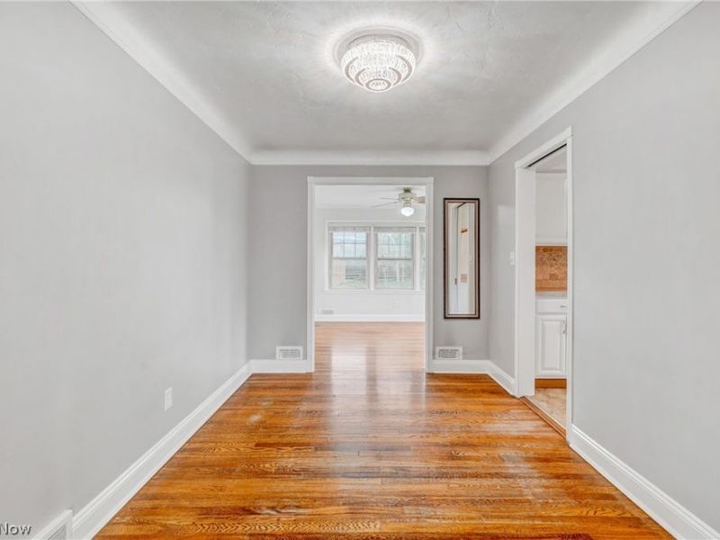 24037 Mastick Road , North Olmsted, OH 44070 Photo 10