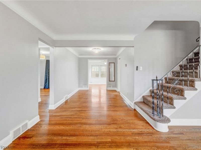 24037 Mastick Road , North Olmsted, OH 44070 Photo 18