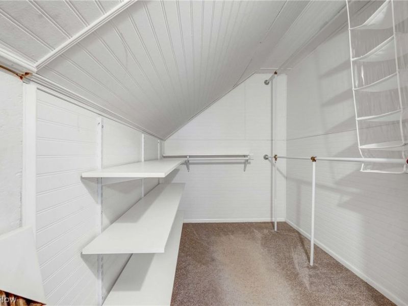 24037 Mastick Road , North Olmsted, OH 44070 Photo 23