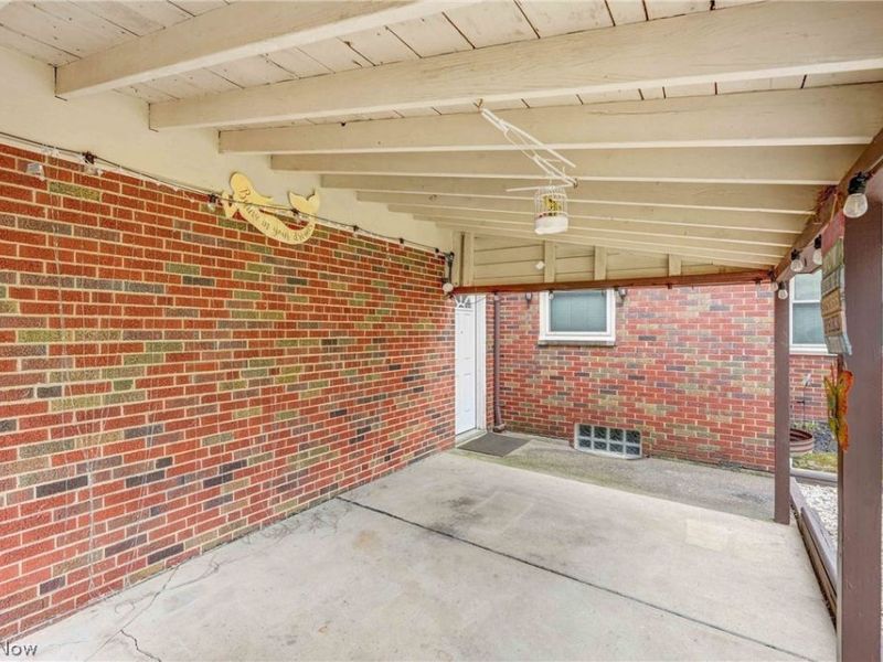 24037 Mastick Road , North Olmsted, OH 44070 Photo 39