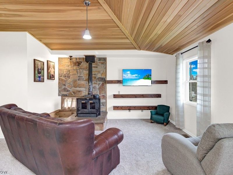 251 E Mohawk Drive , Malvern, OH 44644 Photo 15