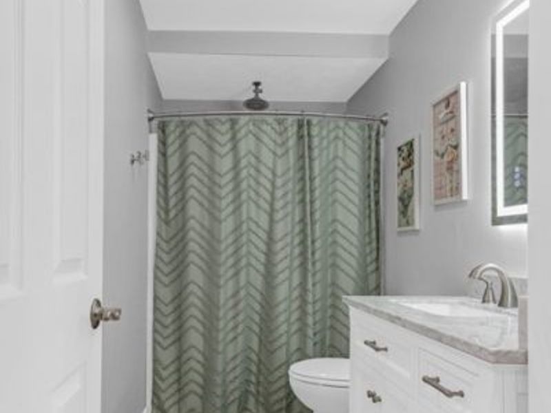 251 E Mohawk Drive , Malvern, OH 44644 Photo 21