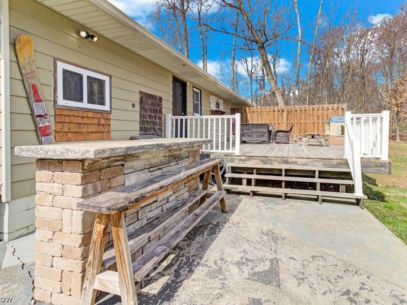 251 E Mohawk Drive , Malvern, OH 44644 Photo 33