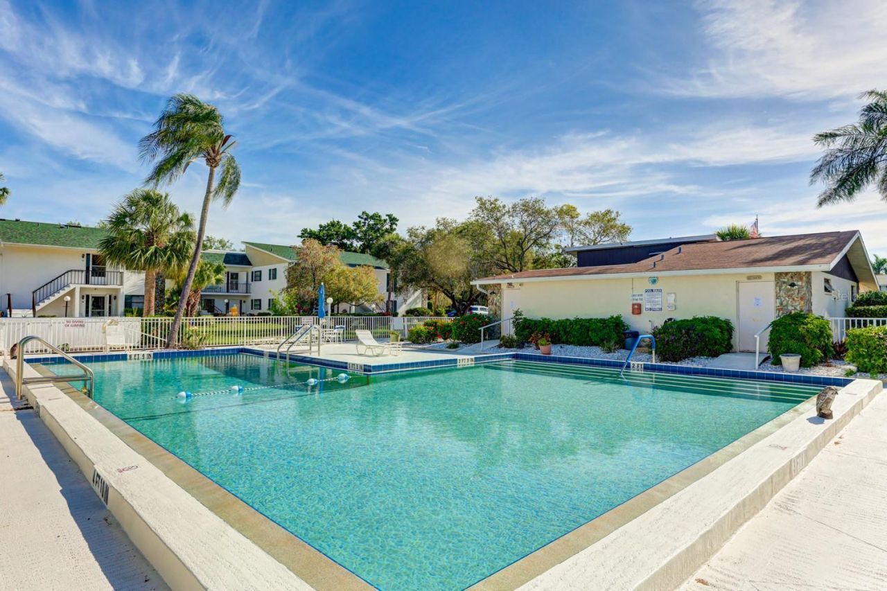 5400 34th Street W, Unit 7B, Bradenton, FL 34210 Photo