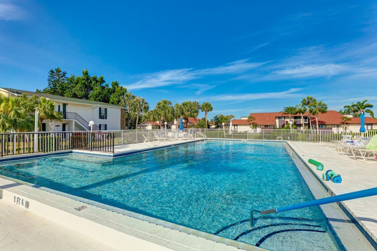 5400 34th Street W, Unit 7B, Bradenton, FL 34210 Photo