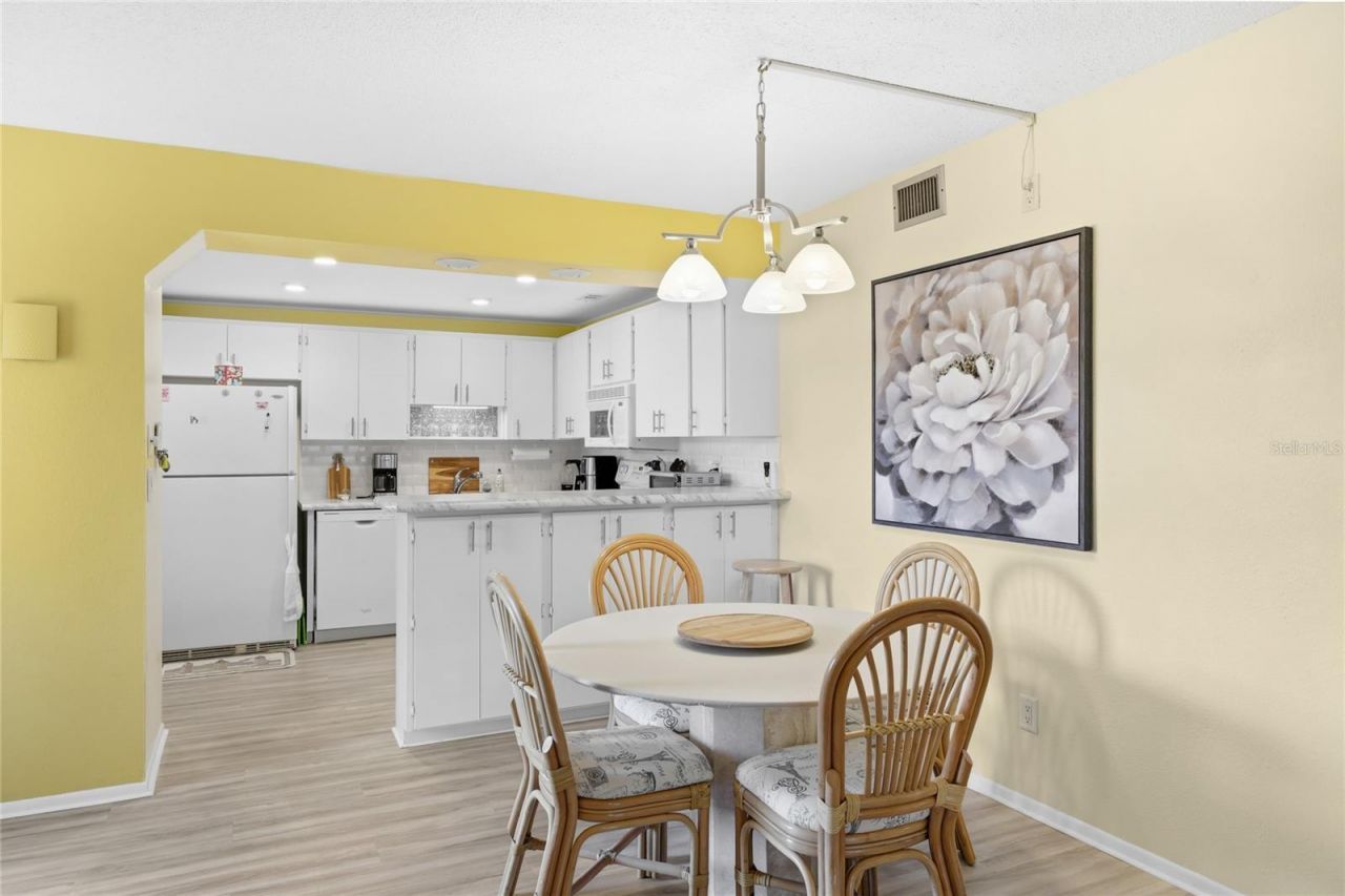 5400 34th Street W, Unit 7B, Bradenton, FL 34210 Photo