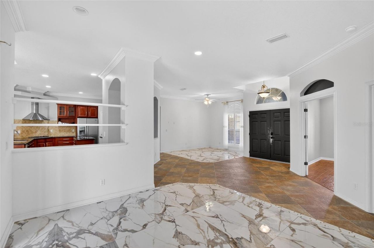 9454 Swift Creek Circle , Dover, FL 33527 Photo