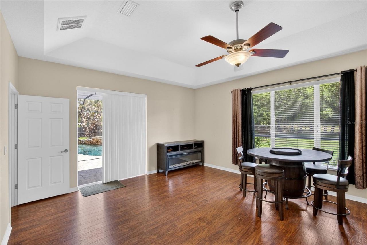 9454 Swift Creek Circle , Dover, FL 33527 Photo