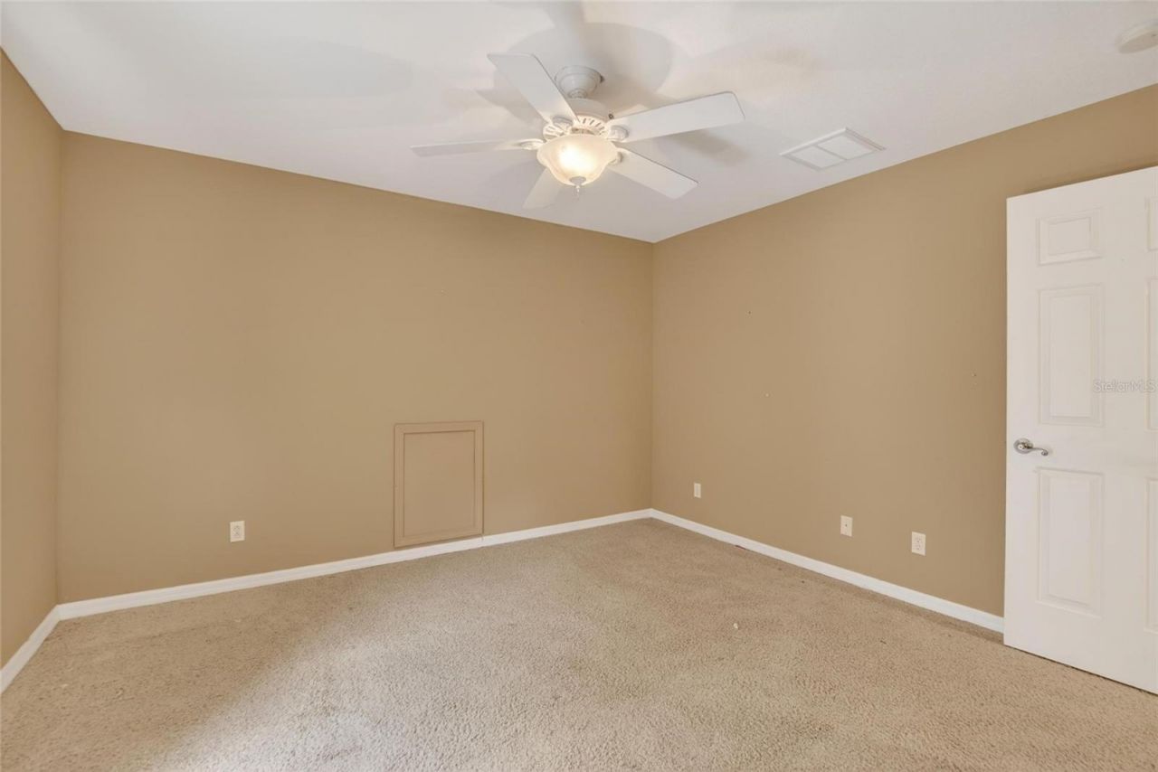 9454 Swift Creek Circle , Dover, FL 33527 Photo