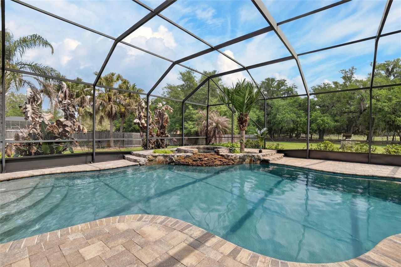 9454 Swift Creek Circle , Dover, FL 33527 Photo