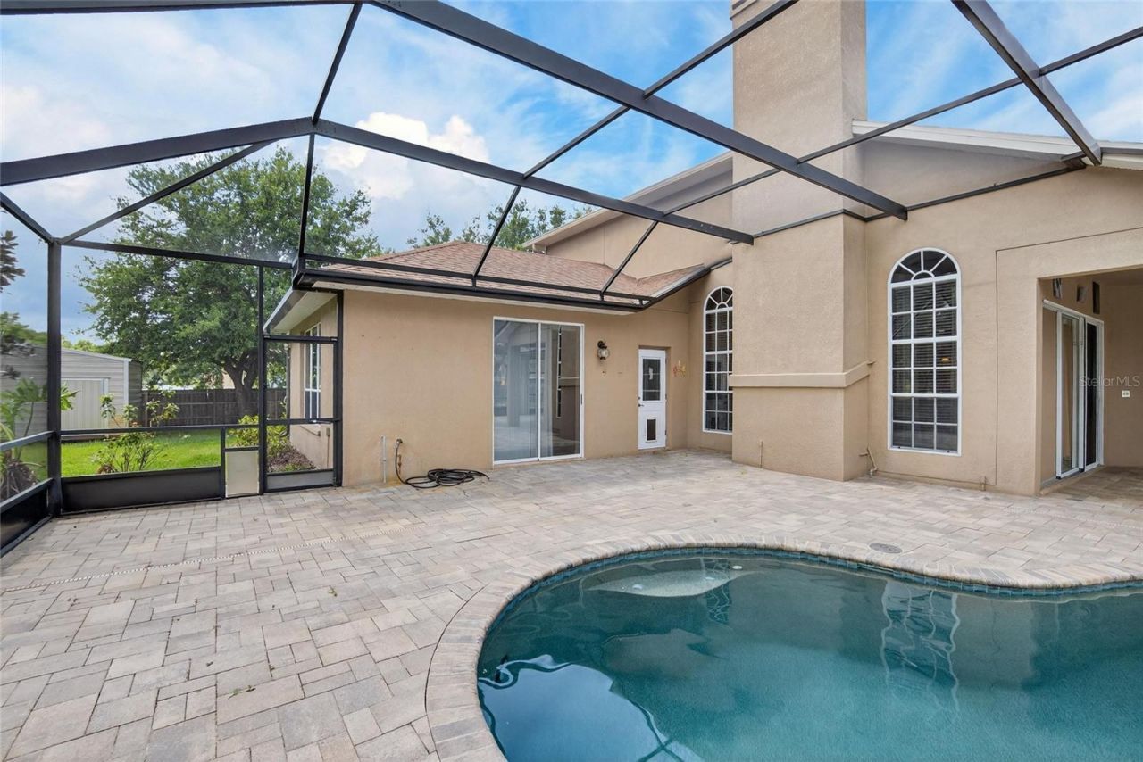 9454 Swift Creek Circle , Dover, FL 33527 Photo